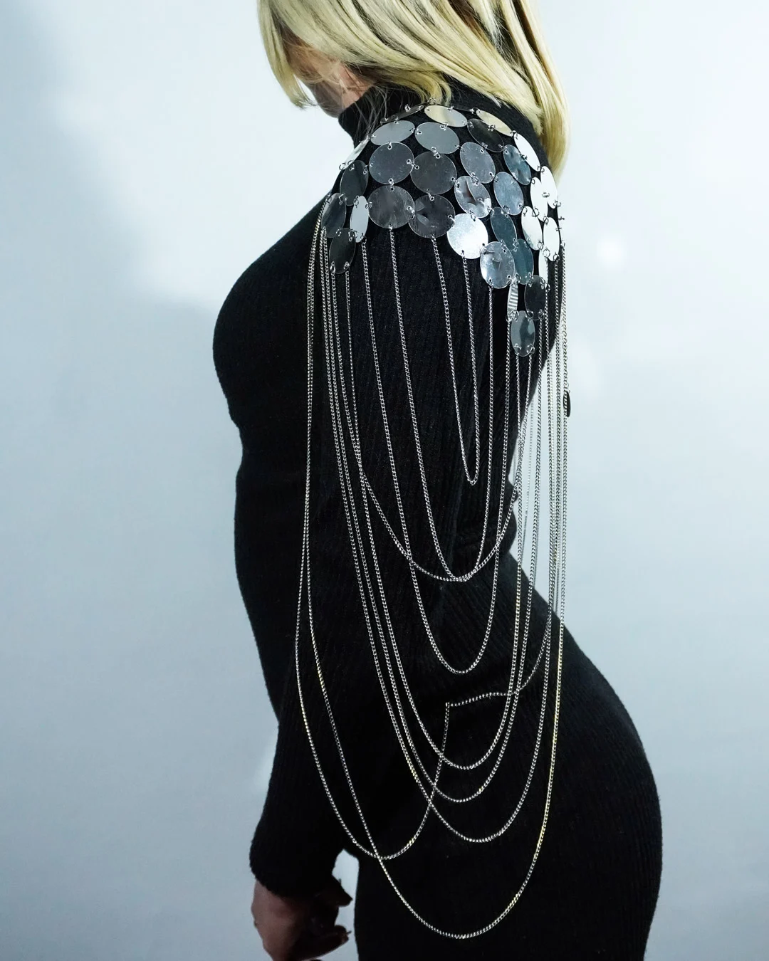 Body chain Plateado Hombreras con lentejuelas